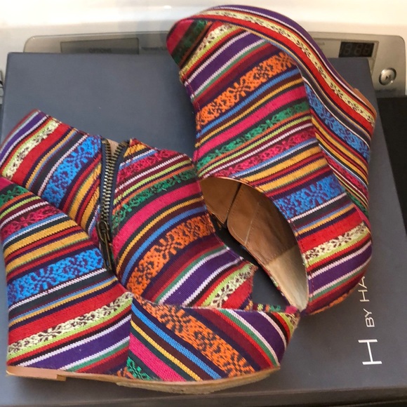 Multi color wedges - Picture 2 of 3